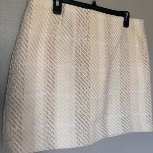 Tweed mini skirt “new”